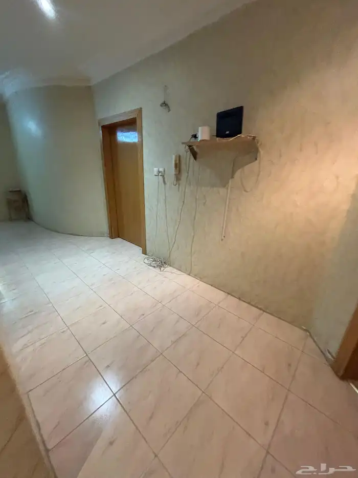 فلة للبيع حي الوادي 14