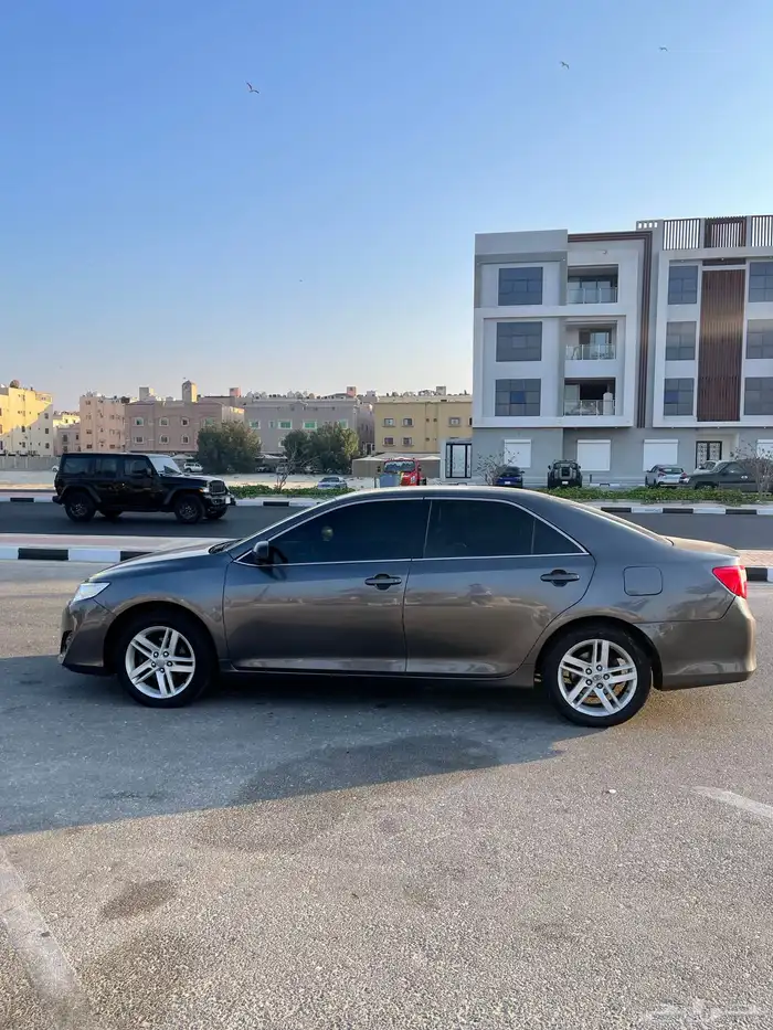 للبيع كامري 2013 13