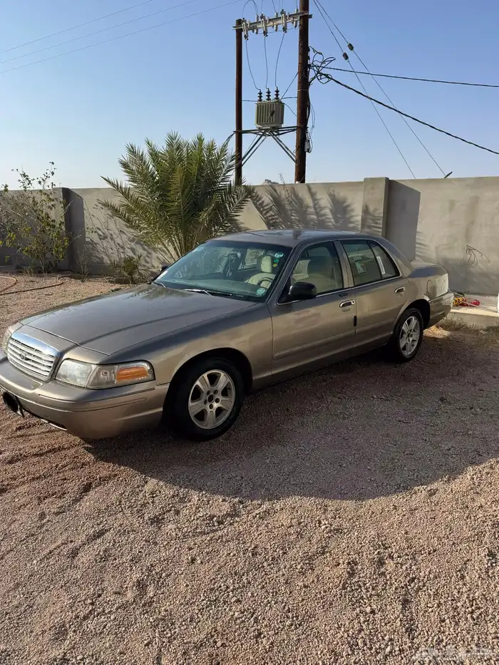 فورد فكتوريا 2001 4