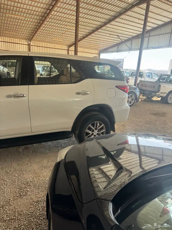 للبيع تويوتا فورشنر2017 4 سلندر تومتك دبل وكاله 5