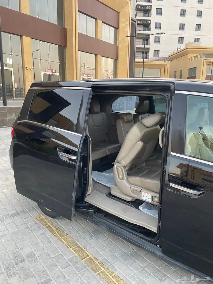 للبيع هواندا اوديسي 2013 فل كامل نضيفه 4