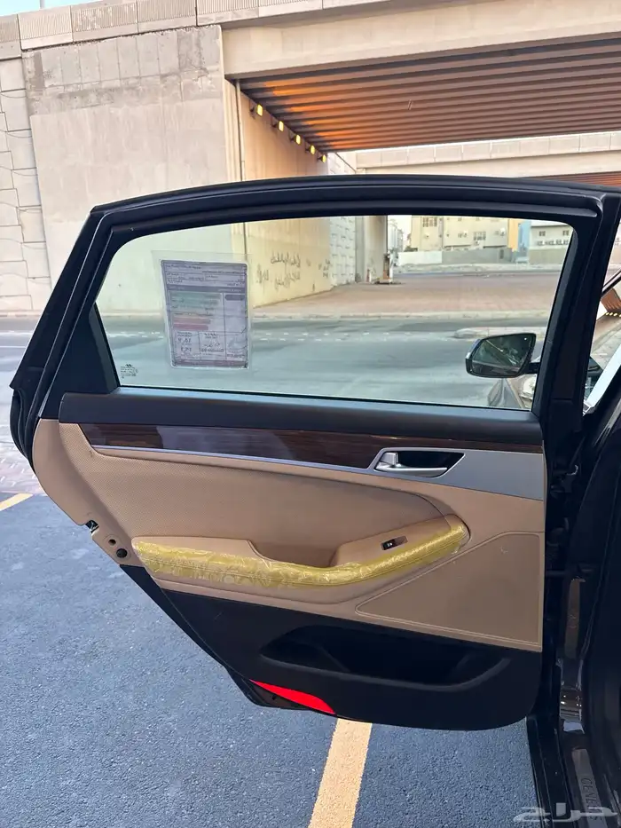 2015 Genesis G80 ( ممشى قليل ) 18