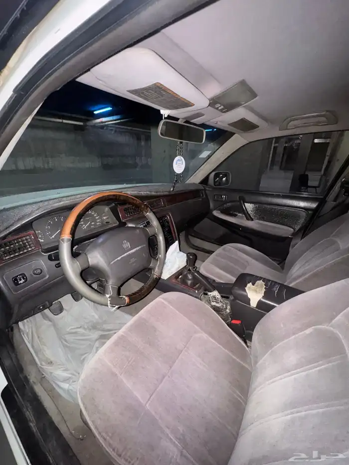 تويوتا كراون 1998 9