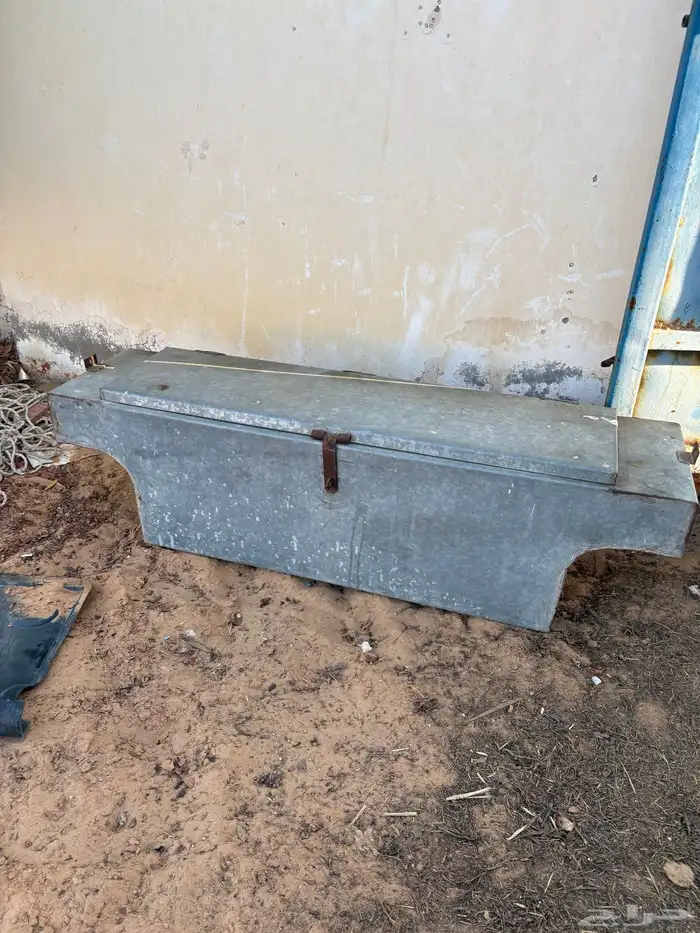 - شنطة هايلوكس وشاص للبيع 0