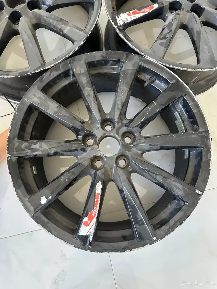 للبيع جنوط لكزس ISF اصليات مقاس 19 5