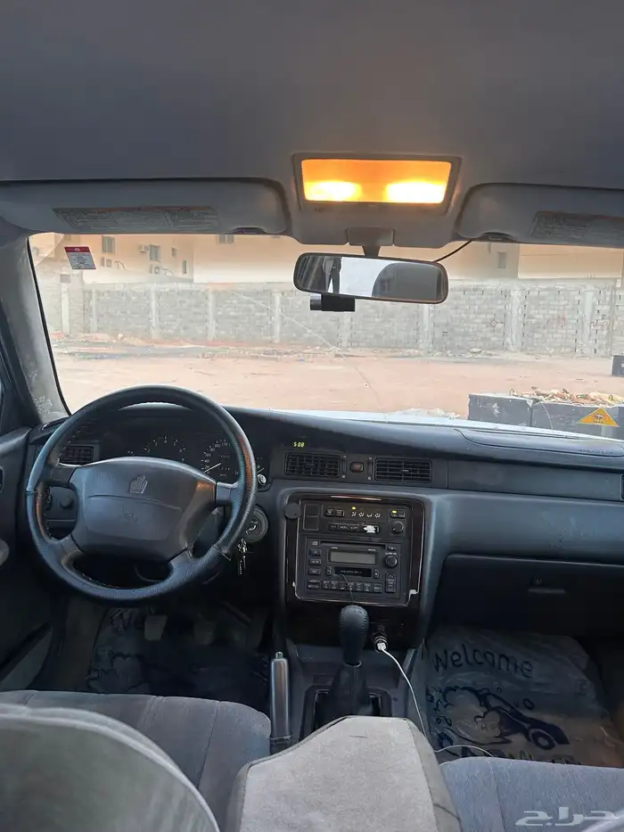 تويوتا كراون 1998 التاج للبدل او البيع 26