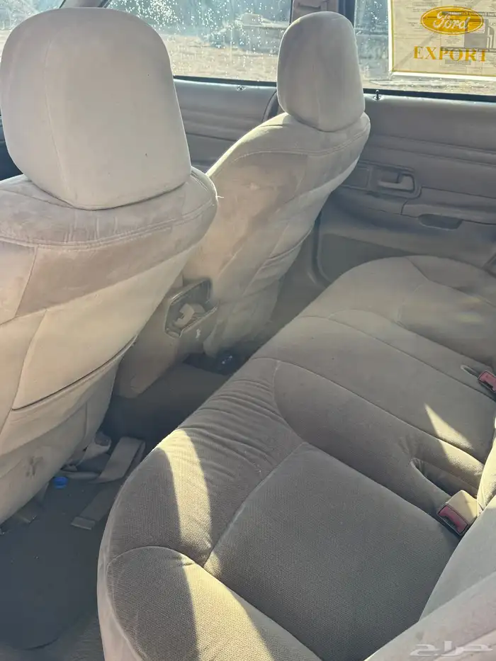 فورد فكتوريا 2001 7