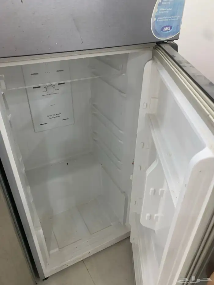 ثلاجات فيها خراب الثنتين كلها نفس الخراب الكرمبسون خربان 2