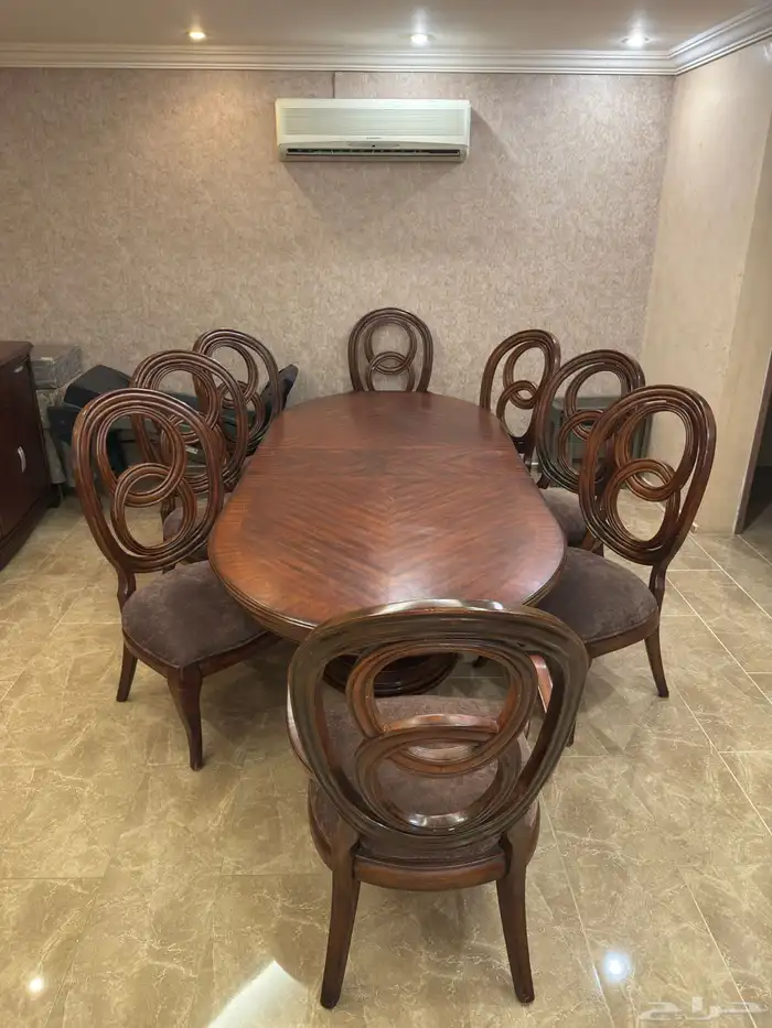 طاولة طعام 1