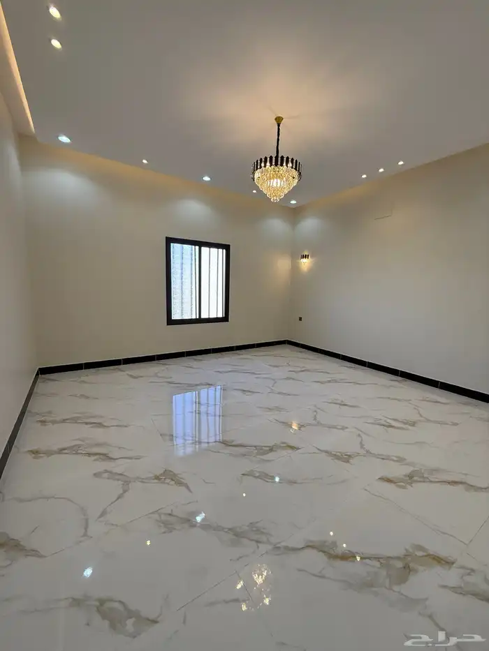 للبيع شقق علويه بمصعد وسطح خاص وبايكه شمال خميس مشيط 500الف 11