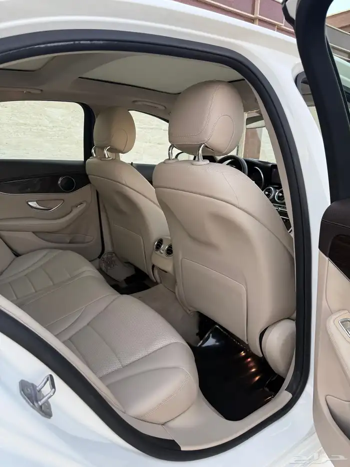 مرسيدس_C200_AMG_2019_بسعرمناسب 46