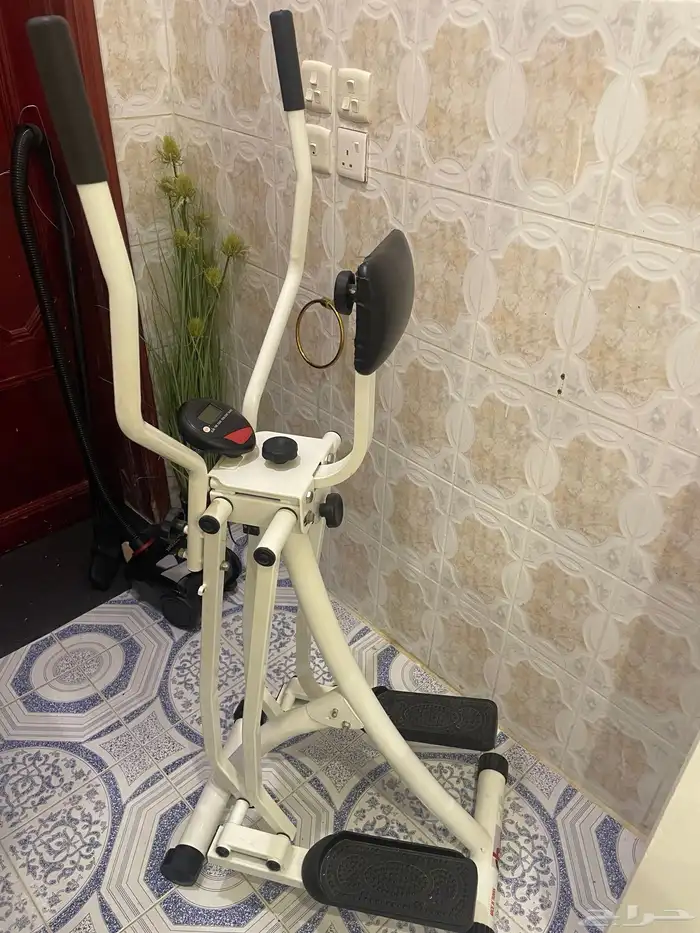 جهاز دراجة رياضيه بيضاويه 0