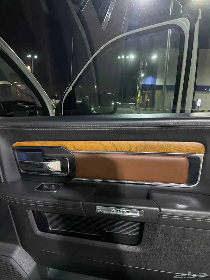 دودج رام 2017 اصدار وفئة LONG HORN 17