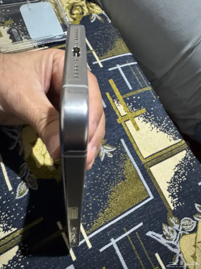 أيفون 15 برو ماكس 3