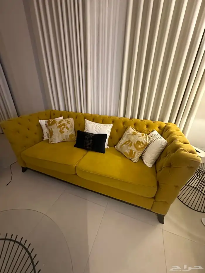 كنب من ميداس جديد استخدام سنتين ومحافظ عليه 4 قطع 5