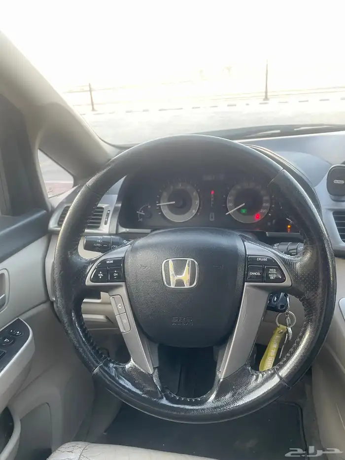 للبيع هواندا اوديسي 2013 فل كامل نضيفه 15