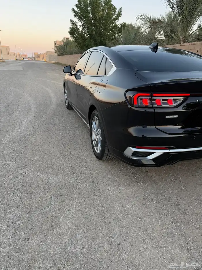 توريس اسود 2023 امبيانتي 3