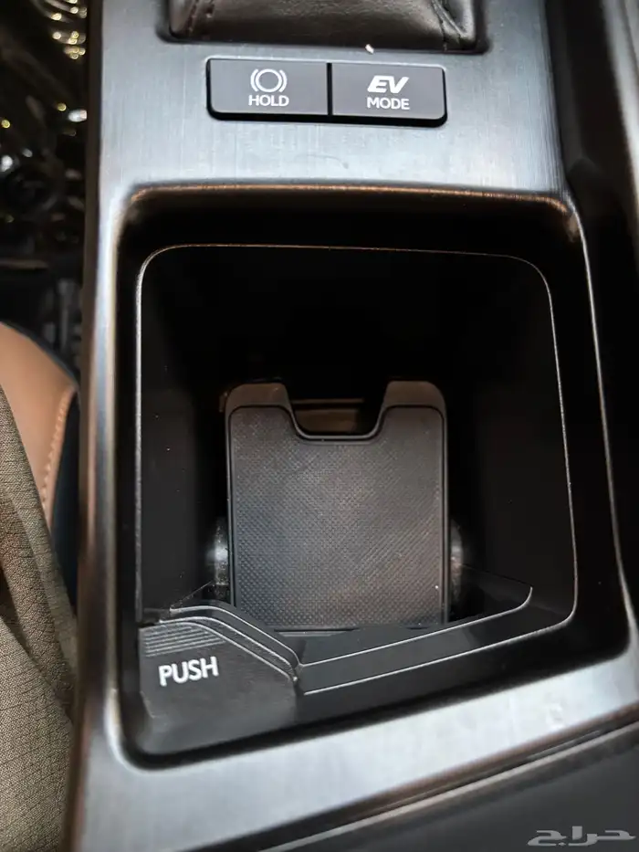 لكزس ES 2022 AH هايبرد سعودي ضمان الوكيل ساري 11