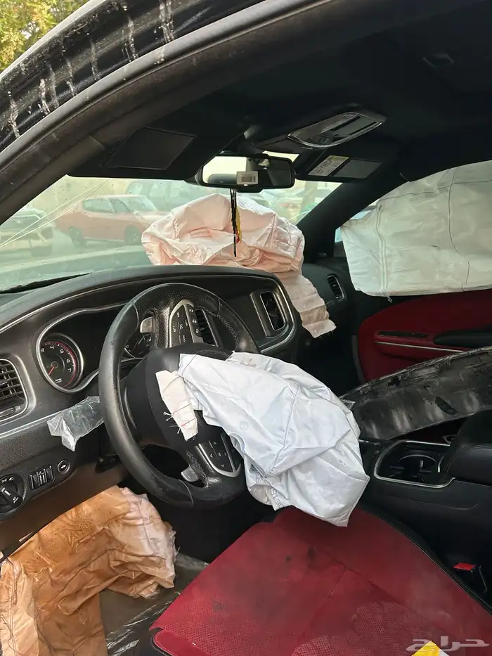 دوج تشارجر 8 سلندر 2016 مصدوم 6