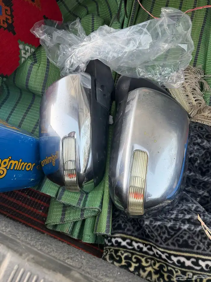 مرايات هايلكس مستعمل للبيع 1