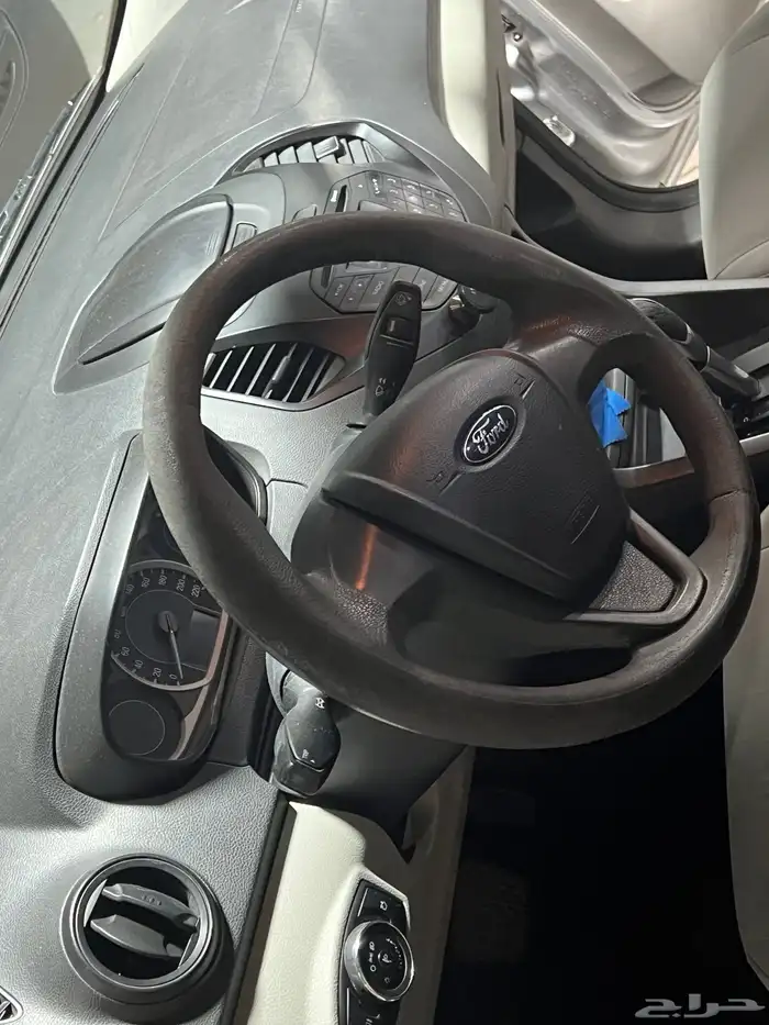 فورد فيجو 2016 1