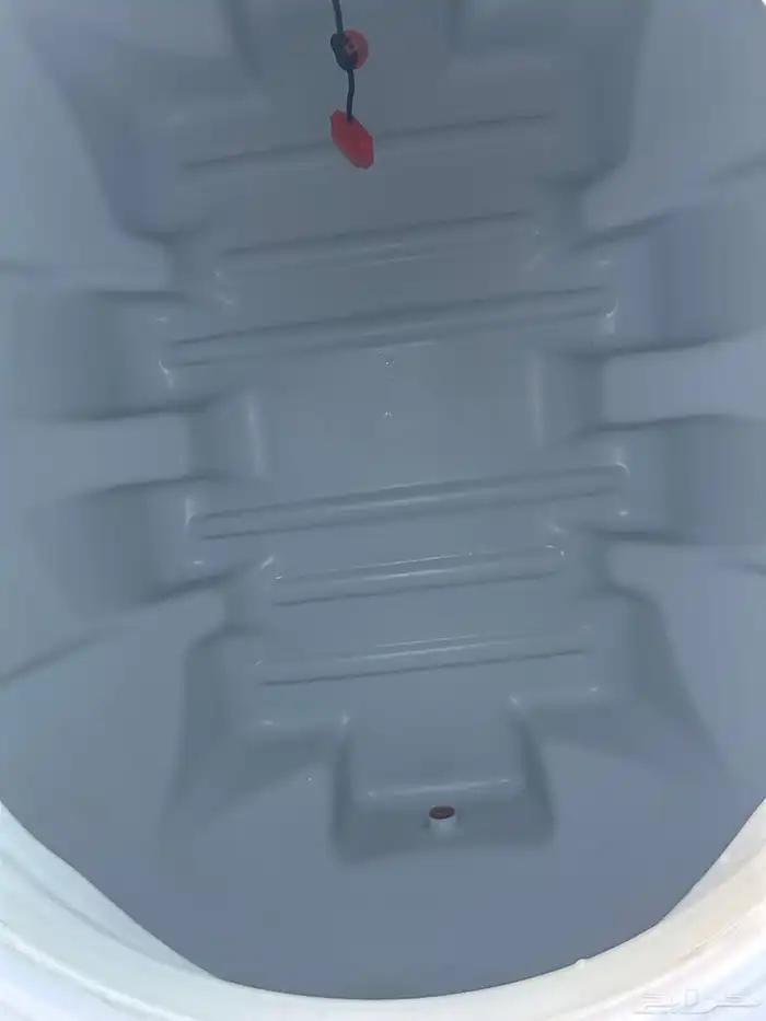 تنظيف خزنات علوي وأرضي تنظيف وتعقيم خزان مياه باقل الاسعار 1