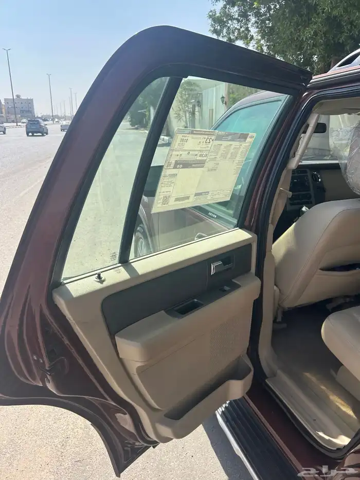 اكسبديشن 2010 نظيف بدي بلد 10