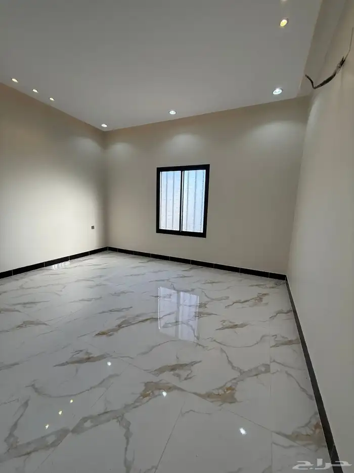 للبيع شقق علويه بمصعد وسطح خاص وبايكه شمال خميس مشيط 500الف 19