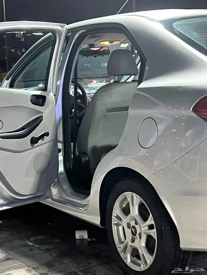 فورد فيجو 2016 4