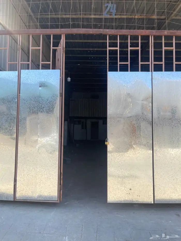 ورش الصناعيه القديمه للايجار 1