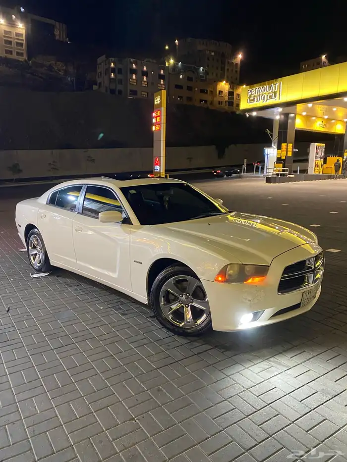 دوج تشارجر 1