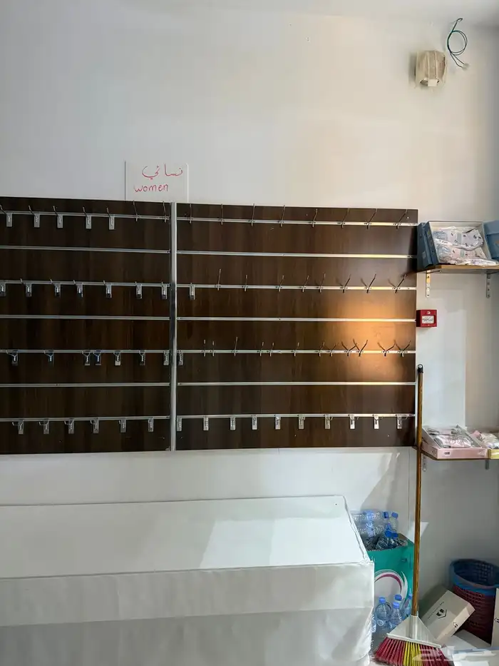 الواح تعليق للمحلات 1