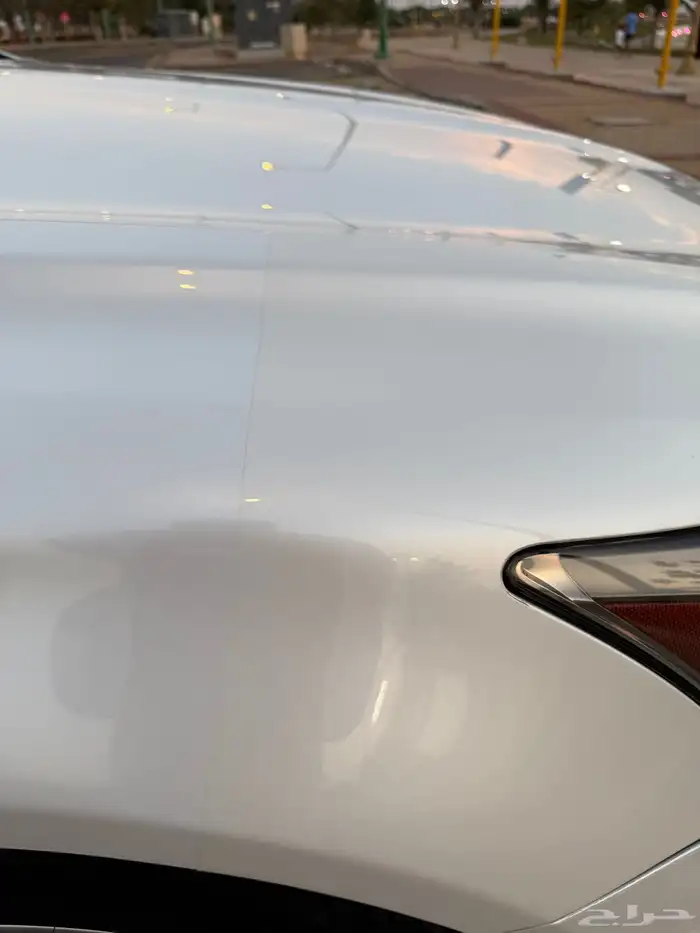 لكزس LS 460 ( مخزن ) 22