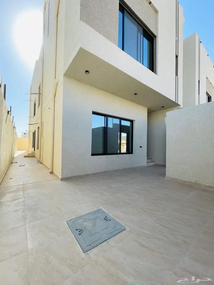 شقق تمليك للبيع تبوك حي الصفا عند الحديقه المركزيه 13