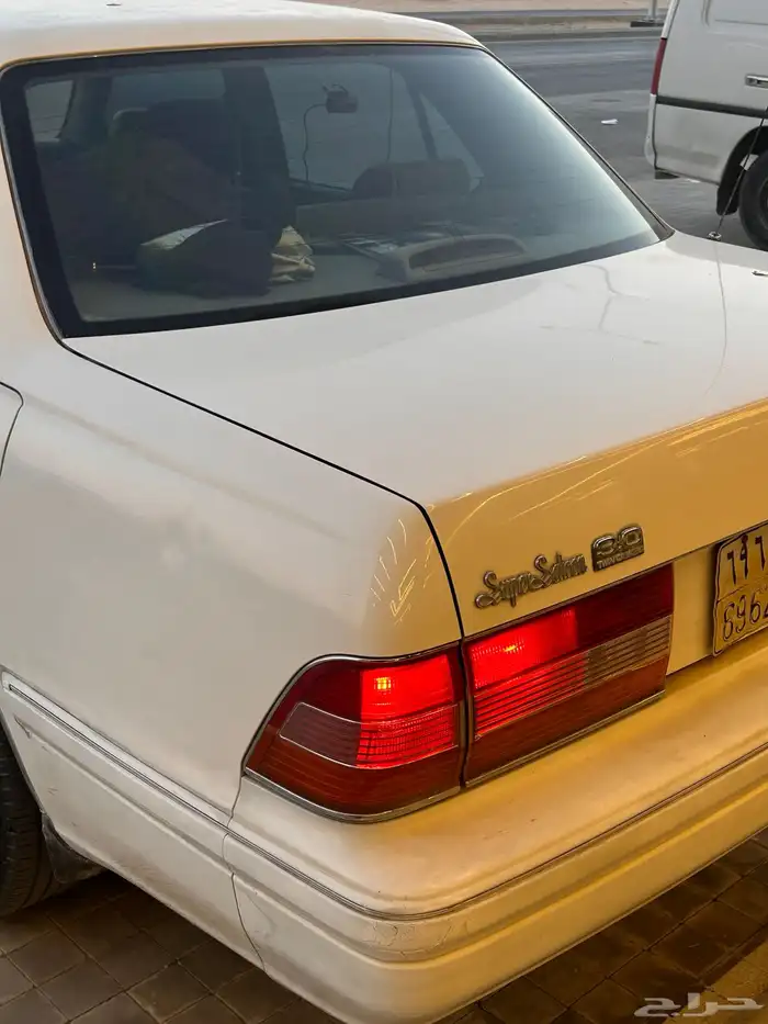 تويوتا كراون 1998 التاج للبدل او البيع 18