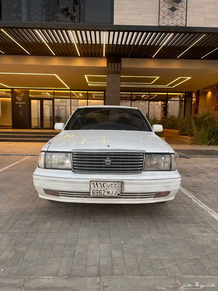 تويوتا كراون 1998 التاج للبدل او البيع 0
