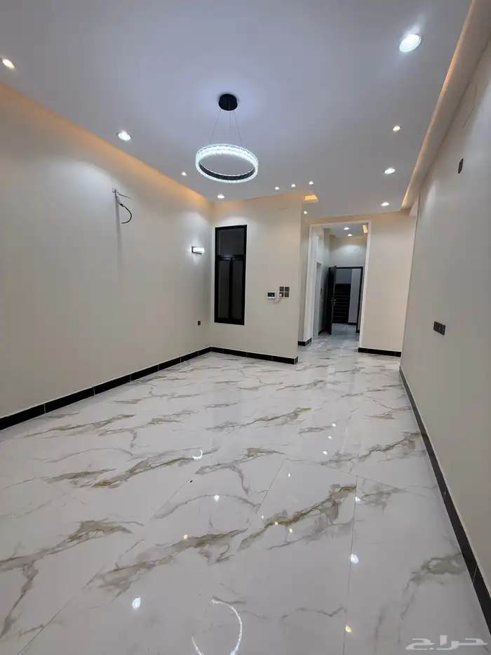 للبيع شقق علويه بمصعد وسطح خاص وبايكه شمال خميس مشيط 500الف 12