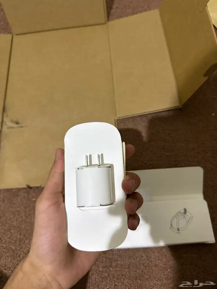 نظارة واقع افتراضي شركة ميتا كويست 5