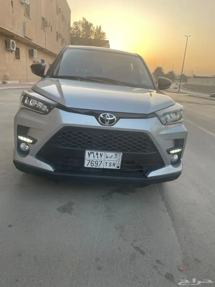 السلام عليكم ورحمة الله وبركاته 0