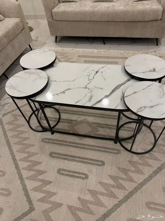 طاولة خدمه طقم كامل بسعر 450 ريال 0