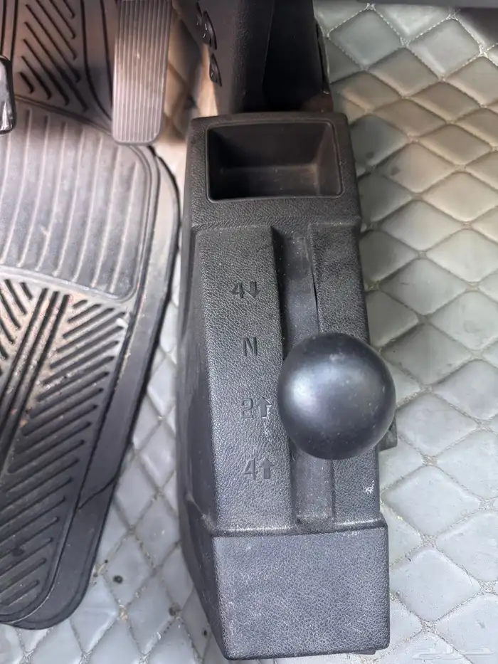 للبيع سلفرادو 2009 V8 8