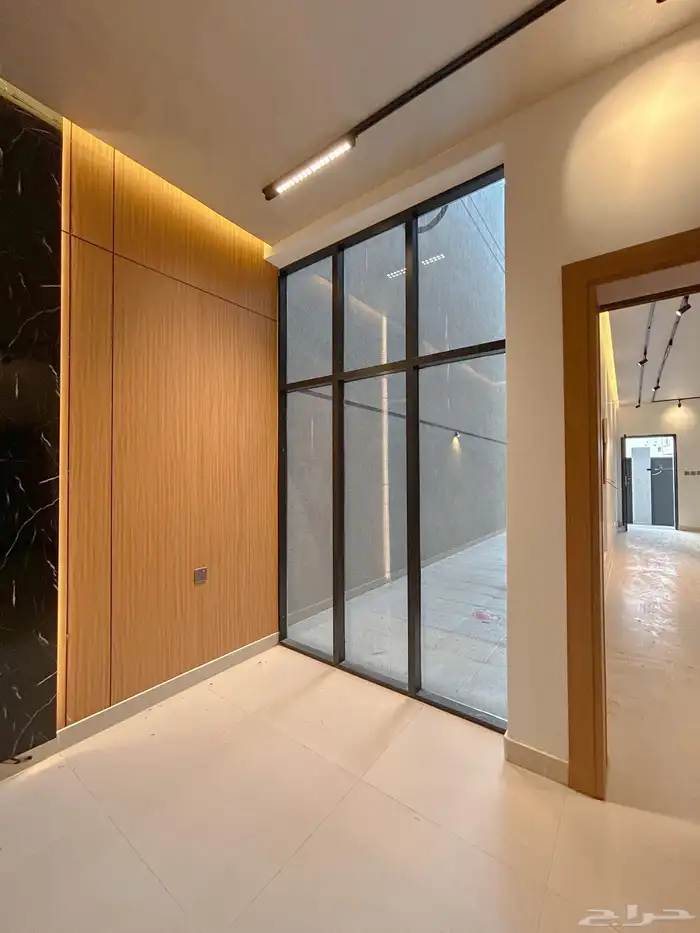 فيلا للبيع في الرانوناء داخل الحد بموقع مميز 8