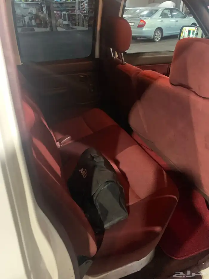 للبيع داتسن 2011 6