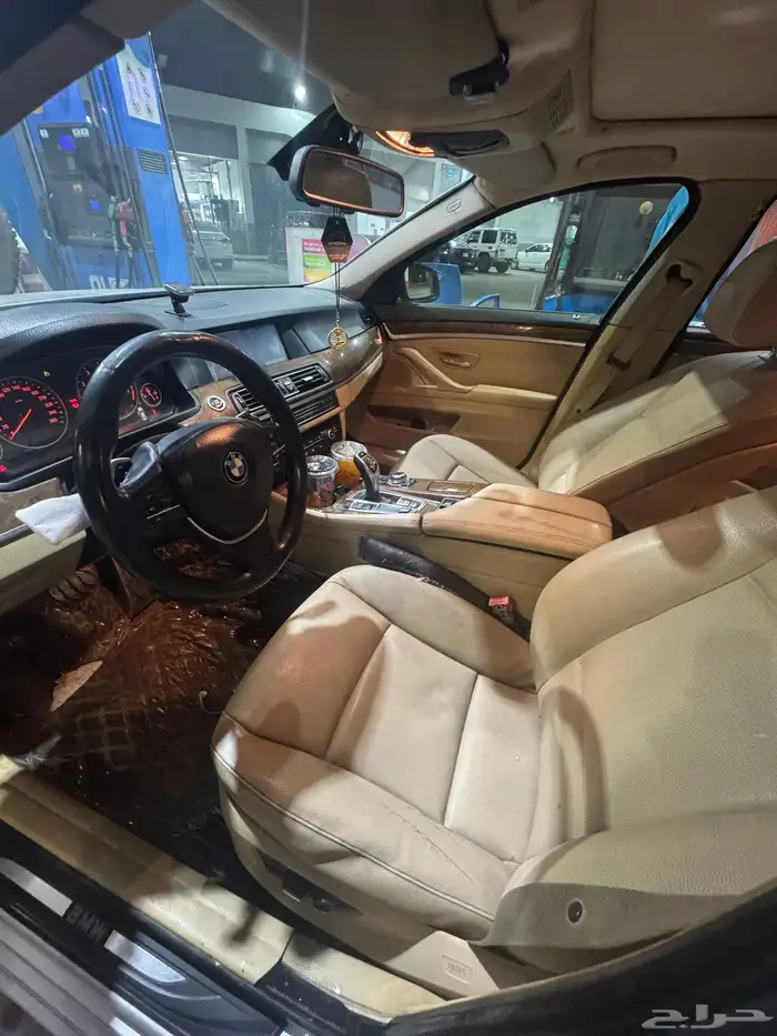 BMW 523i بي ام دبليو F10 11