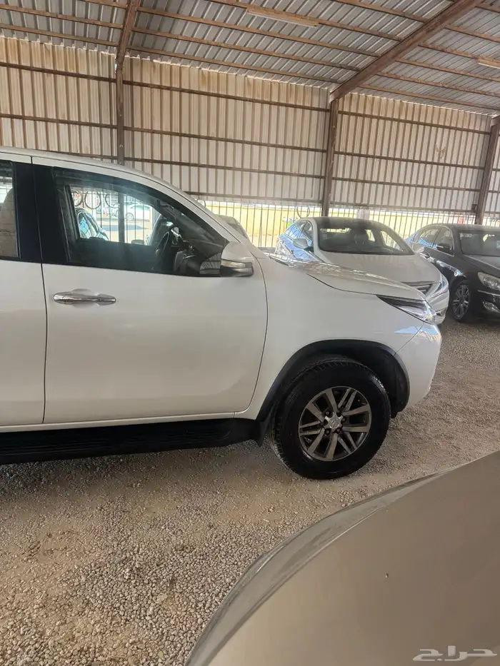 للبيع تويوتا فورشنر2017 4 سلندر تومتك دبل وكاله 1