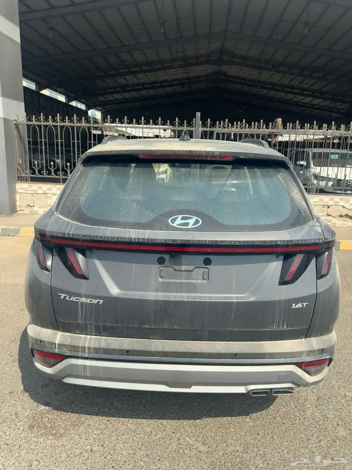 هونداي توسان كمفورت 1.6 سي سي 2025 ابيض فضي رصاصي الناغي 10