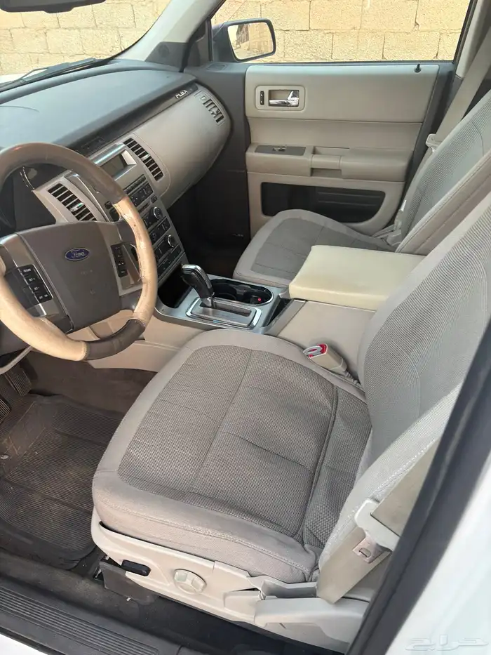 للبيع فورد فلكس 5