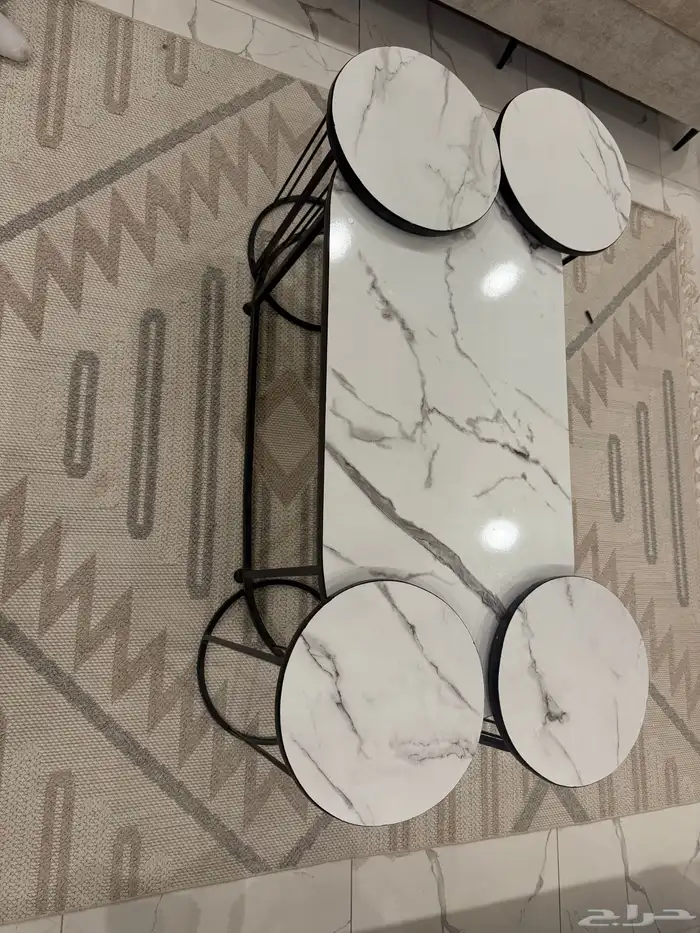 طاولة خدمه طقم كامل بسعر 450 ريال 1
