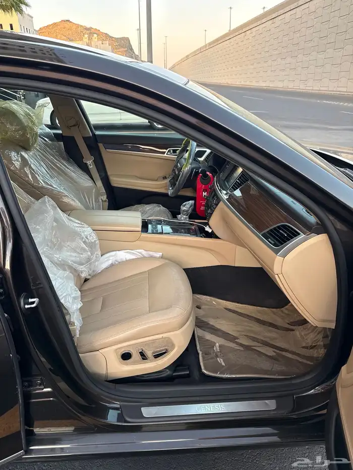 2015 Genesis G80 ( ممشى قليل ) 24