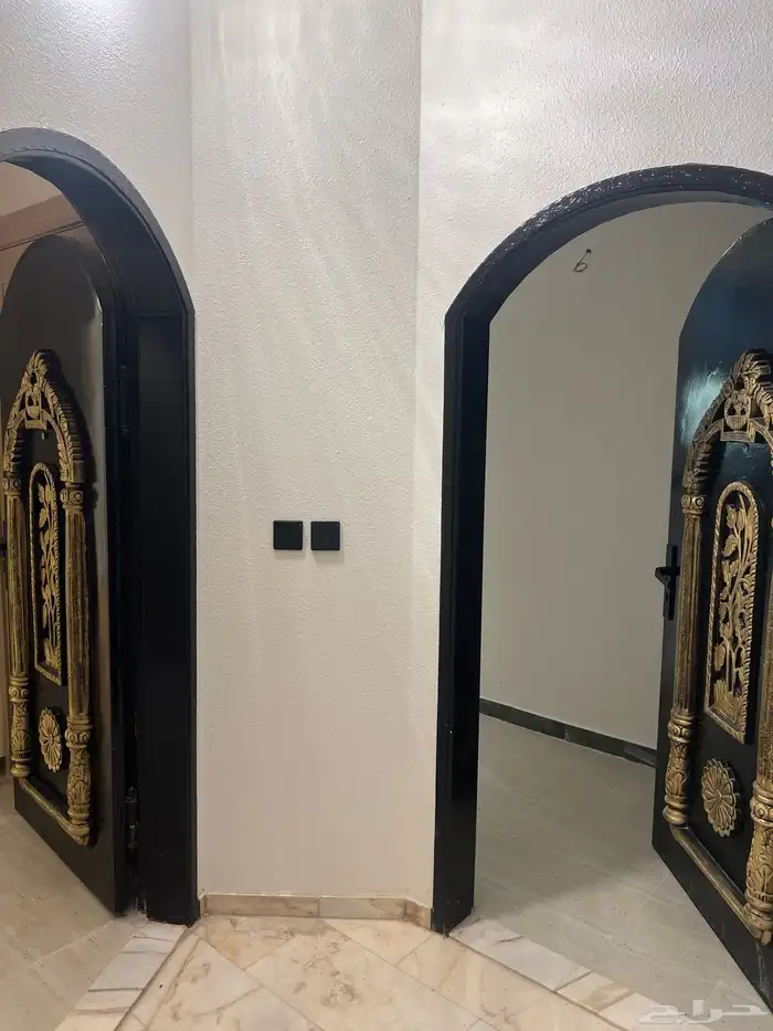 شقه دورين للايجار بحي القدس 6